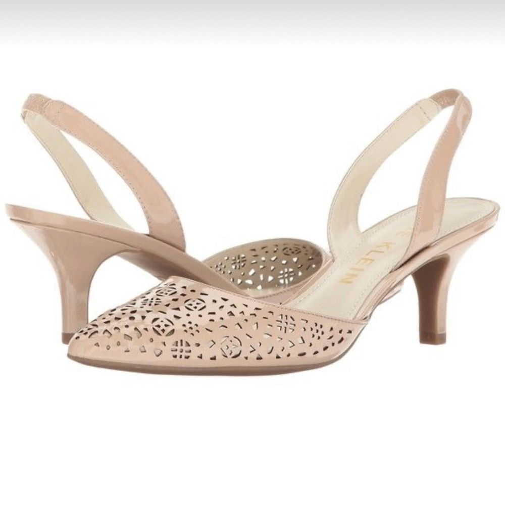 ANNE KLEIN FABRIZIA SLINGBACK HEELS, NUDE NATURAL PATENT, SZ 7